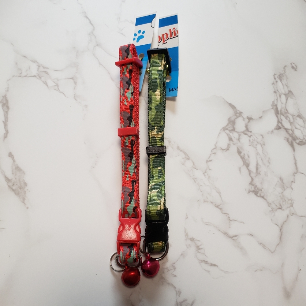 Medium adjustable cat collar bundle.